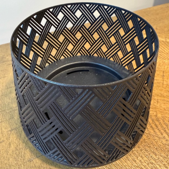 Bath & Body Works Black Metal Geometric Modern Candle Holder 3 Wick Sleeve - Picture 2 of 6